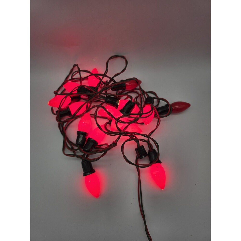 VTG Gilbert Green and Red WIRE CHRISTMAS LIGHT STRAND 15 C7 Bulbs Tested & Works